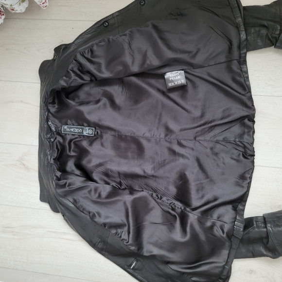 Genuine leather jacket - Picture 6 of 8